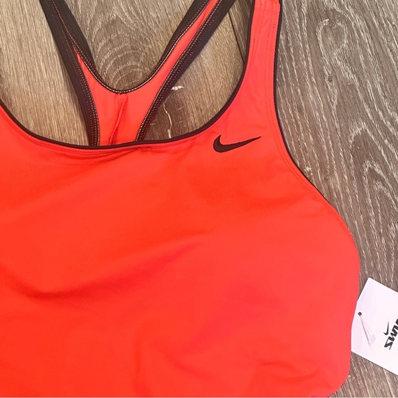 Nike Women`s Solid Powerback Chlorine Resistant One Piece Swimsuit NEW - Picture 4 of 5